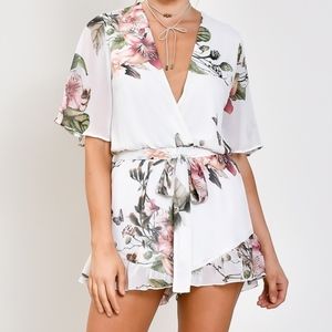 Hannah Breeze Floral Romper